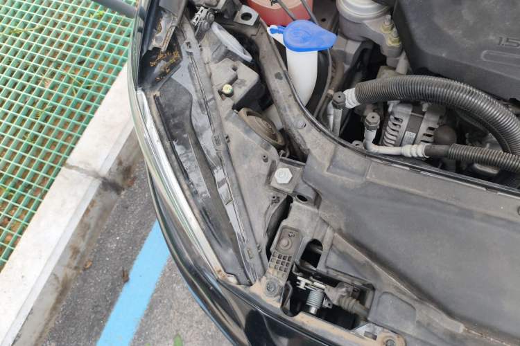 Used Ford Mondeo 2020 EcoBoost 180 Stylish Model Engine Bay Right