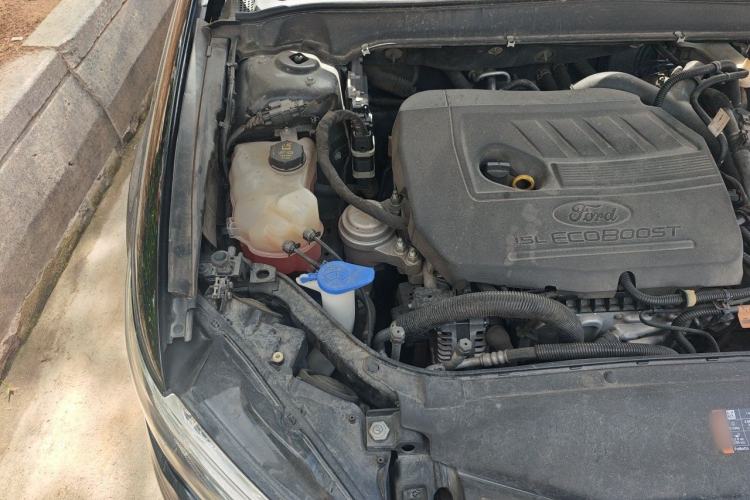 Used Ford Mondeo 2020 EcoBoost 200 Stylish Model Engine Bay Right