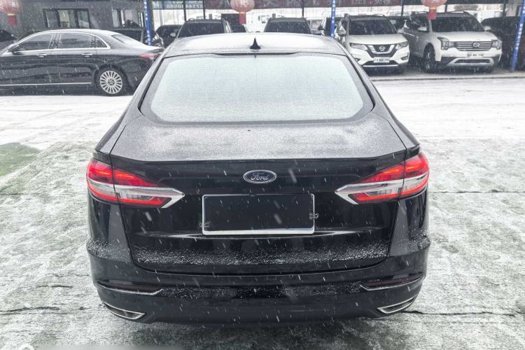 Used Ford Mondeo 2020 EcoBoost 180 Stylish Model Exterior 4