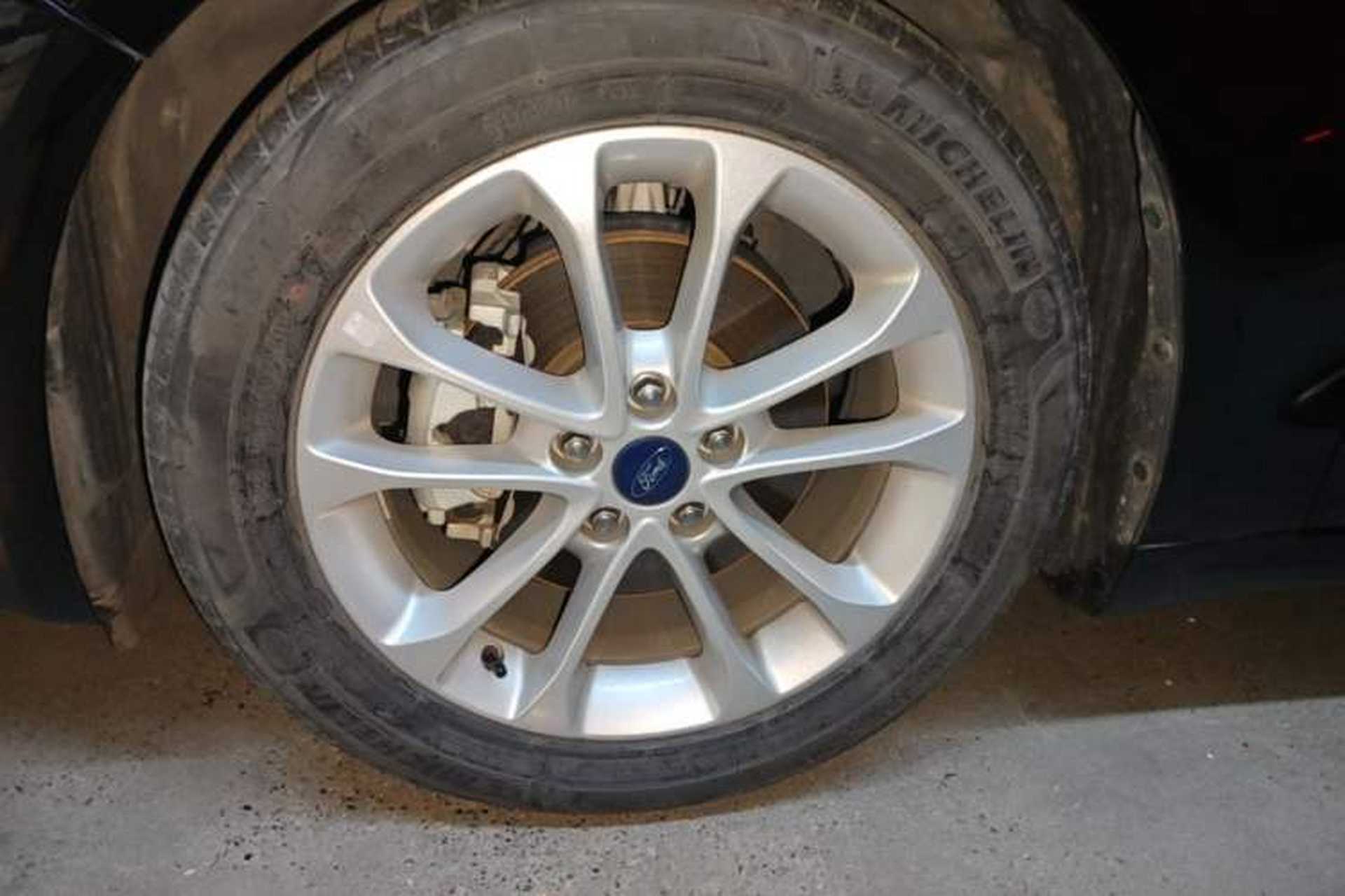 Used Ford Mondeo 2020 EcoBoost 180 Stylish Model Exterior 4