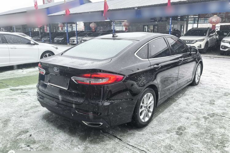 Used Ford Mondeo 2020 EcoBoost 180 Stylish Model Exterior 5