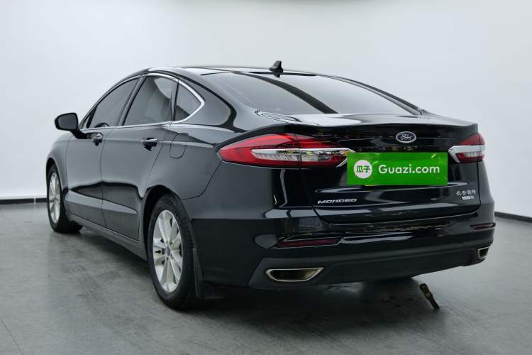 Used Ford Mondeo 2020 EcoBoost 180 Stylish Model Exterior 5