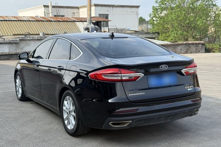 Used Ford Mondeo 2020 EcoBoost 180 Stylish Model Exterior 7