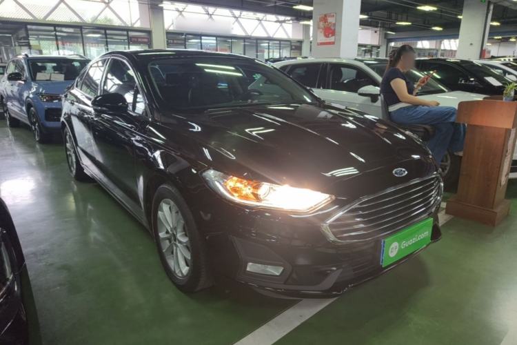 Used Ford Mondeo 2020 EcoBoost 180 Stylish Model Front Right 45 Deg