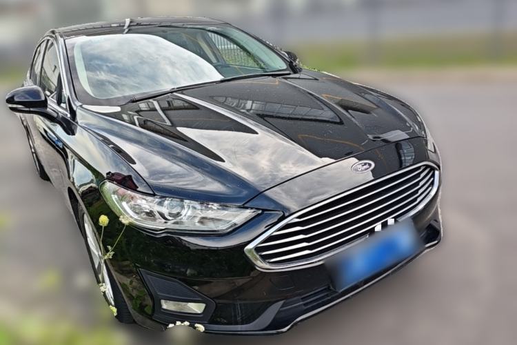 Used Ford Mondeo 2020 EcoBoost 180 Stylish Model Front Right 45 Deg