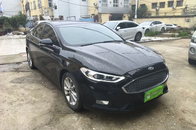 Used Ford Mondeo 2020 EcoBoost 180 Stylish Model Front Right 45 Deg