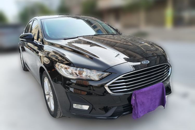 Used Ford Mondeo 2020 EcoBoost 180 Stylish Model Front Right 45 Deg