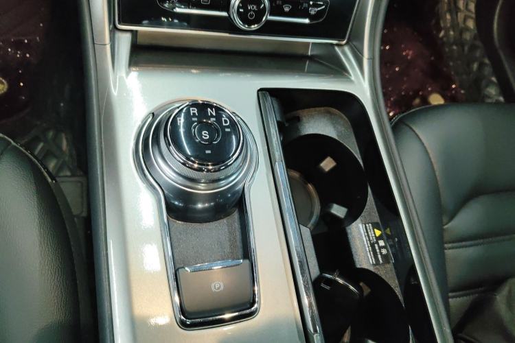Used Ford Mondeo 2020 EcoBoost 180 Stylish Model Gear Lever