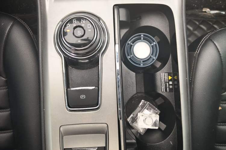 Used Ford Mondeo 2020 EcoBoost 180 Stylish Model Gear Lever