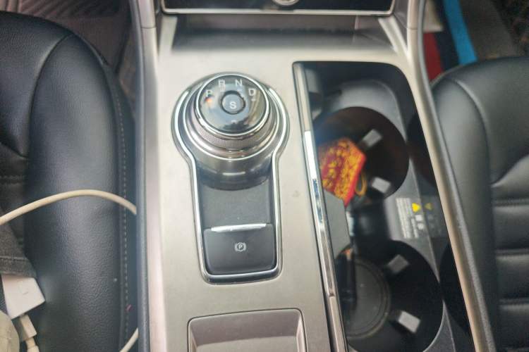 Used Ford Mondeo 2020 EcoBoost 200 Stylish Model Gear Lever