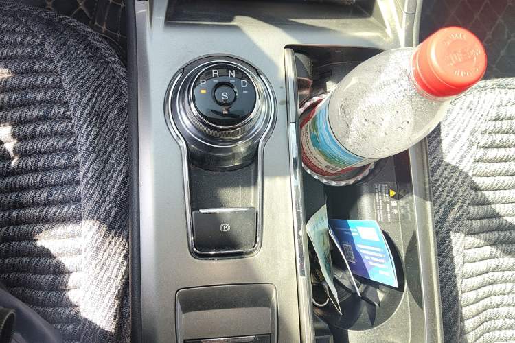 Used Ford Mondeo 2020 EcoBoost 180 Stylish Model Gear Lever
