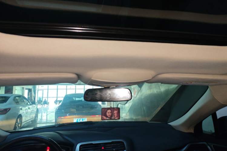 Used Ford Mondeo 2020 EcoBoost 180 Stylish Model Headliner