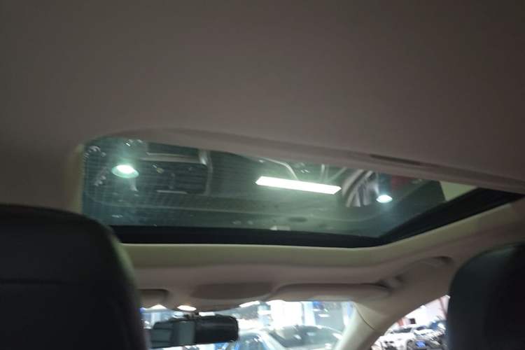 Used Ford Mondeo 2020 EcoBoost 180 Stylish Model Headliner