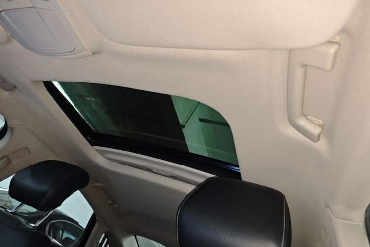 Used Ford Mondeo 2020 EcoBoost 180 Stylish Model Headliner