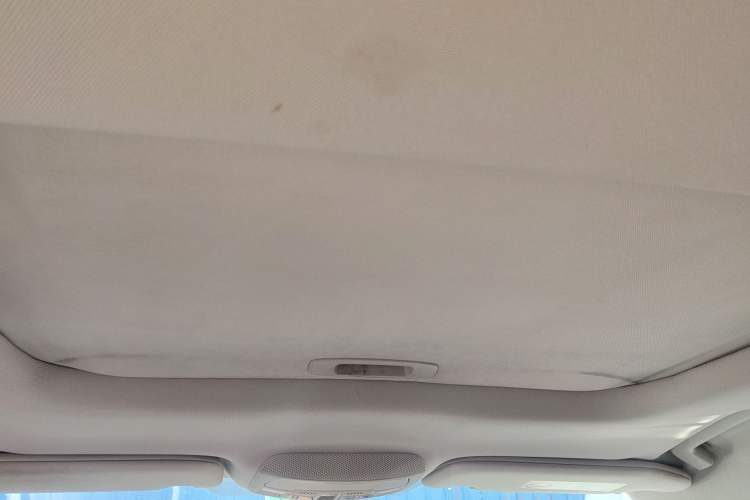 Used Ford Mondeo 2020 EcoBoost 180 Stylish Model Headliner