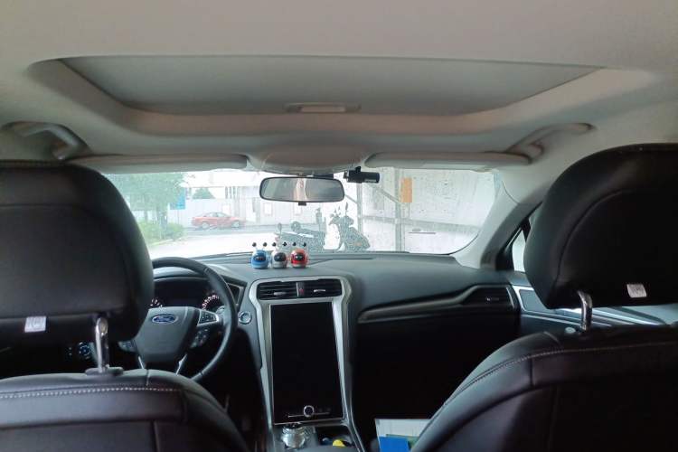 Used Ford Mondeo 2020 EcoBoost 180 Stylish Model Headliner