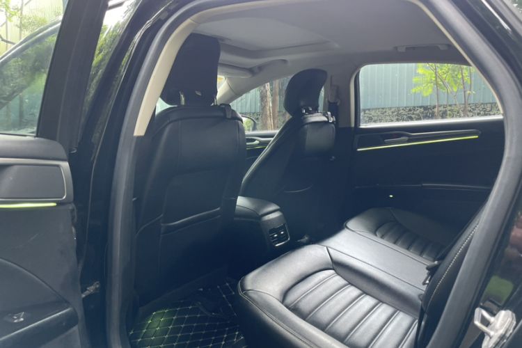 Used Ford Mondeo 2020 EcoBoost 180 Stylish Model Interior 5