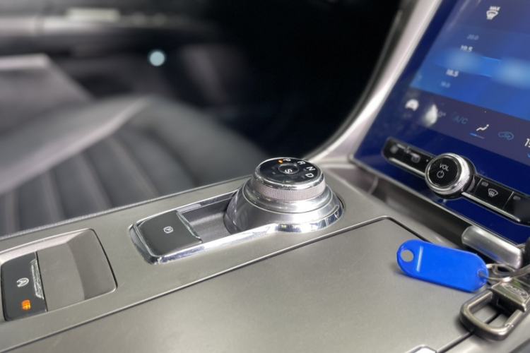 Used Ford Mondeo 2020 EcoBoost 180 Stylish Model Interior 6