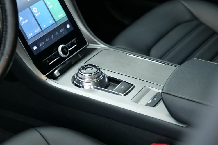 Used Ford Mondeo 2020 EcoBoost 180 Stylish Model Interior 7