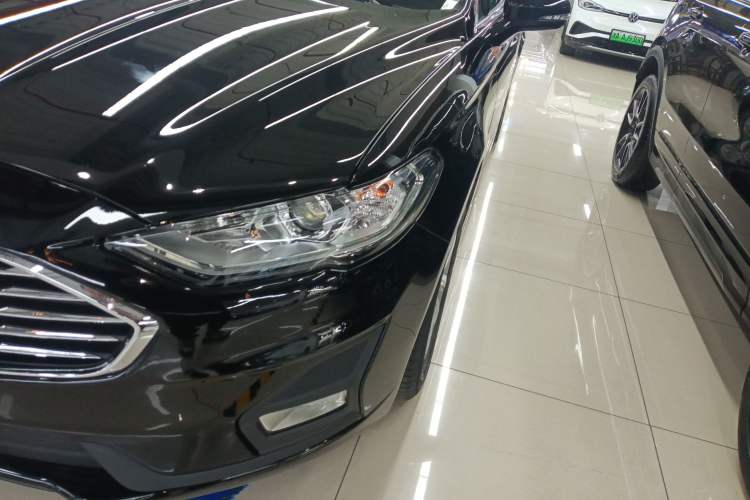 Used Ford Mondeo 2020 EcoBoost 180 Stylish Model Left Front Headlight