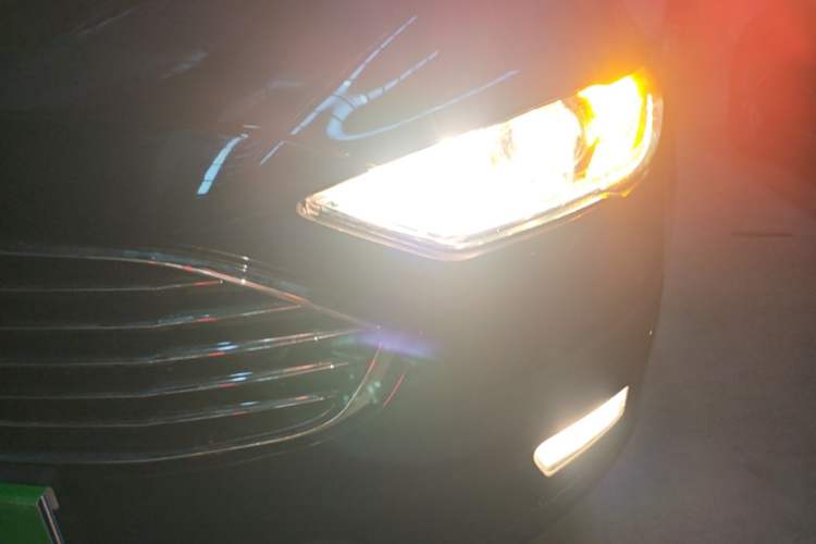 Used Ford Mondeo 2020 EcoBoost 180 Stylish Model Left Front Headlight