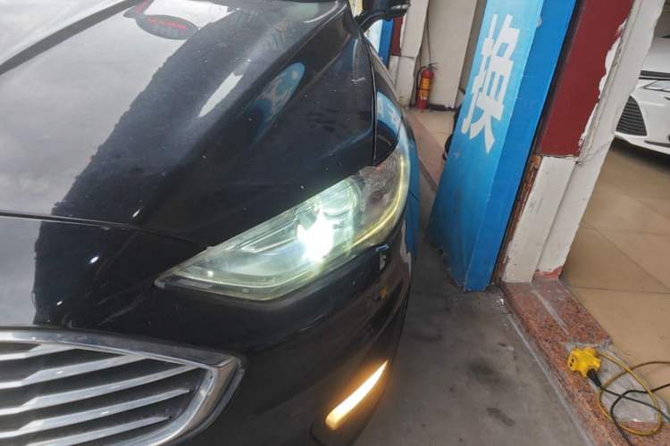 Used Ford Mondeo 2020 EcoBoost 180 Stylish Model Left Front Headlight