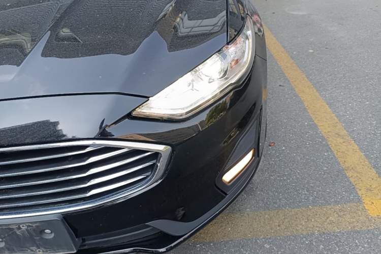Used Ford Mondeo 2020 EcoBoost 180 Stylish Model Left Front Headlight