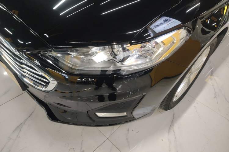 Used Ford Mondeo 2020 EcoBoost 180 Stylish Model Left Front Headlight