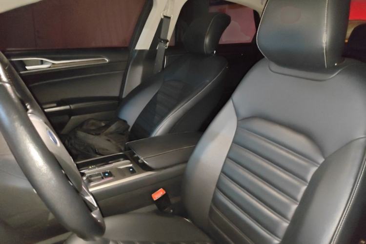 Used Ford Mondeo 2020 EcoBoost 180 Stylish Model Left Front Seat