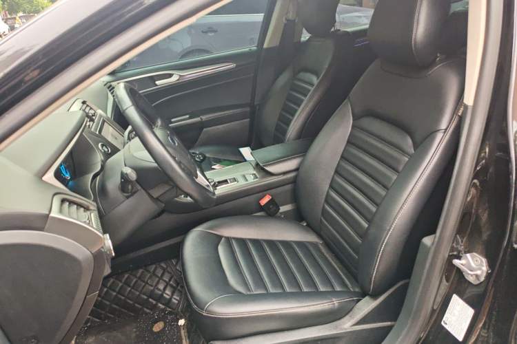 Used Ford Mondeo 2020 EcoBoost 180 Stylish Model Left Front Seat
