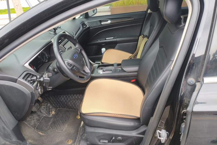 Used Ford Mondeo 2020 EcoBoost 180 Stylish Model Left Front Seat