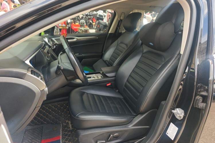 Used Ford Mondeo 2020 EcoBoost 200 Stylish Model Left Front Seat