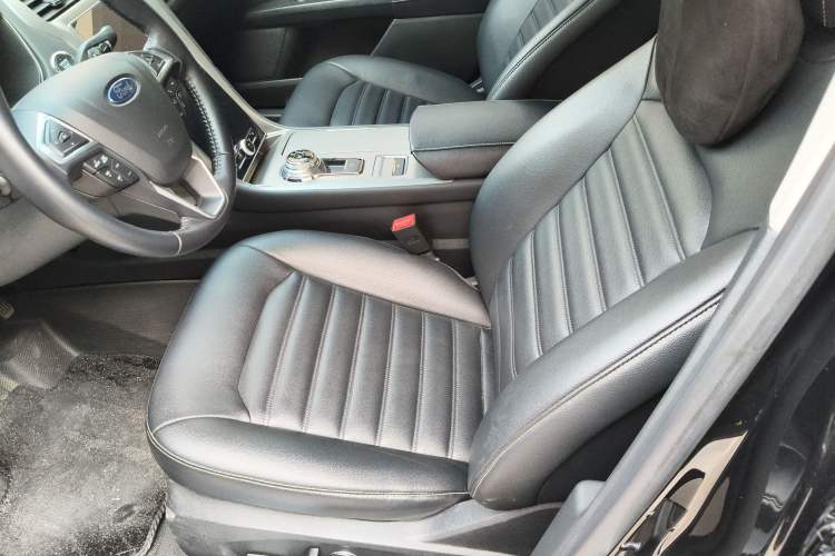 Used Ford Mondeo 2020 EcoBoost 180 Stylish Model Left Front Seat