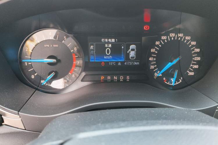 Used Ford Mondeo 2020 EcoBoost 180 Stylish Model Odometer Close Up