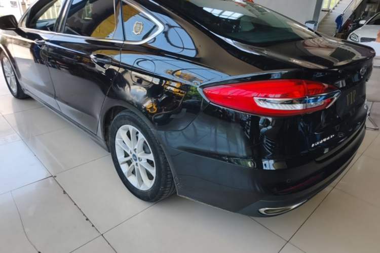 Used Ford Mondeo 2020 EcoBoost 180 Stylish Model Rear Left 45 Deg