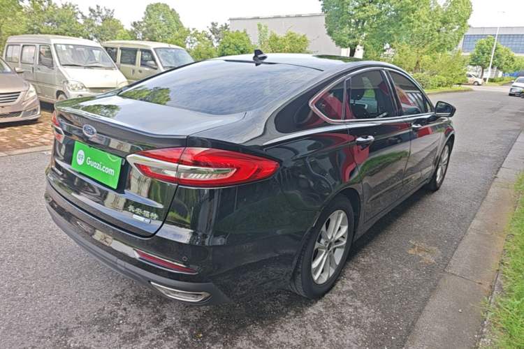 Used Ford Mondeo 2020 EcoBoost 180 Stylish Model Rear Right 45 Deg