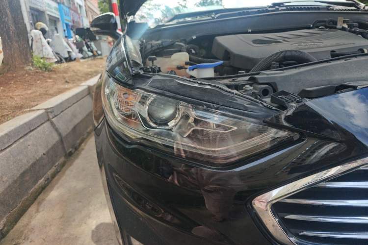 Used Ford Mondeo 2020 EcoBoost 200 Stylish Model Right Front Headlight