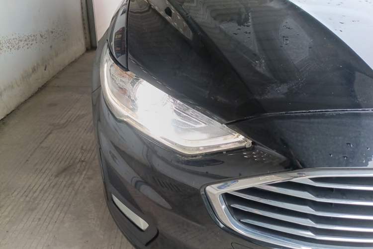 Used Ford Mondeo 2020 EcoBoost 180 Stylish Model Right Front Headlight