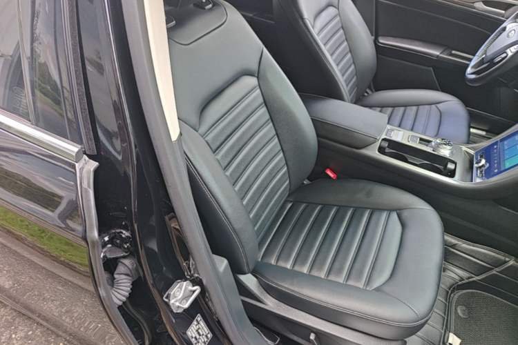 Used Ford Mondeo 2020 EcoBoost 180 Stylish Model Right Front Seat