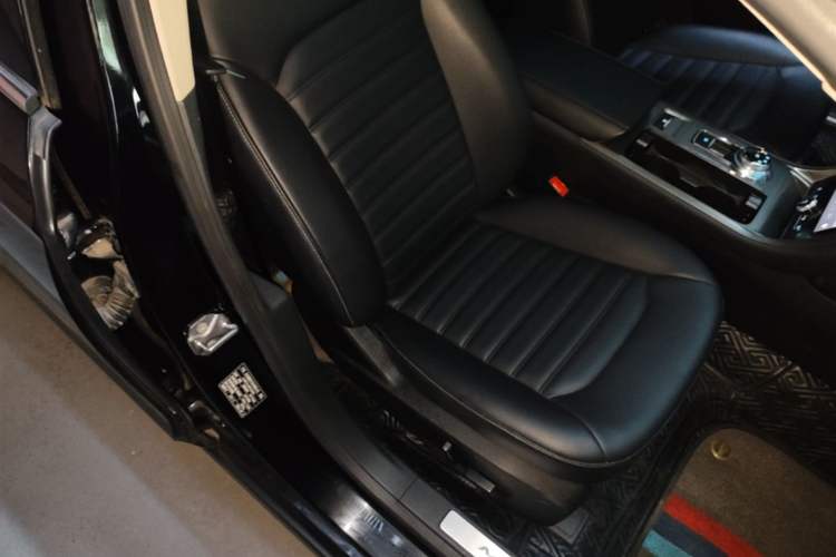 Used Ford Mondeo 2020 EcoBoost 180 Stylish Model Right Front Seat