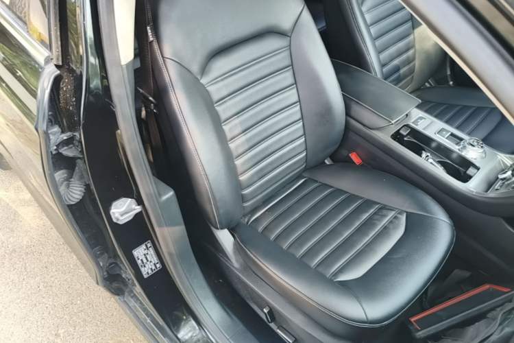 Used Ford Mondeo 2020 EcoBoost 180 Stylish Model Right Front Seat