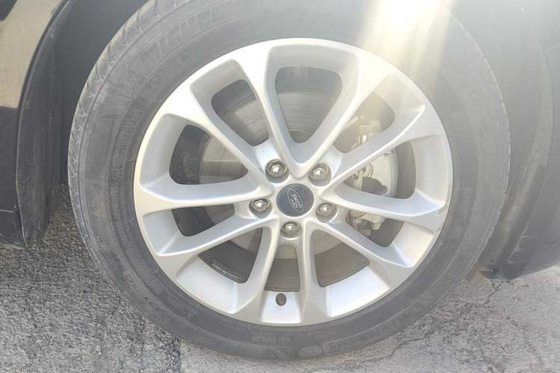 Used Ford Mondeo 2020 EcoBoost 180 Stylish Model Right Front Wheel Hub