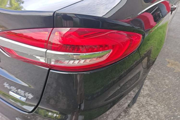 Used Ford Mondeo 2020 EcoBoost 180 Stylish Model Right Rear Taillight