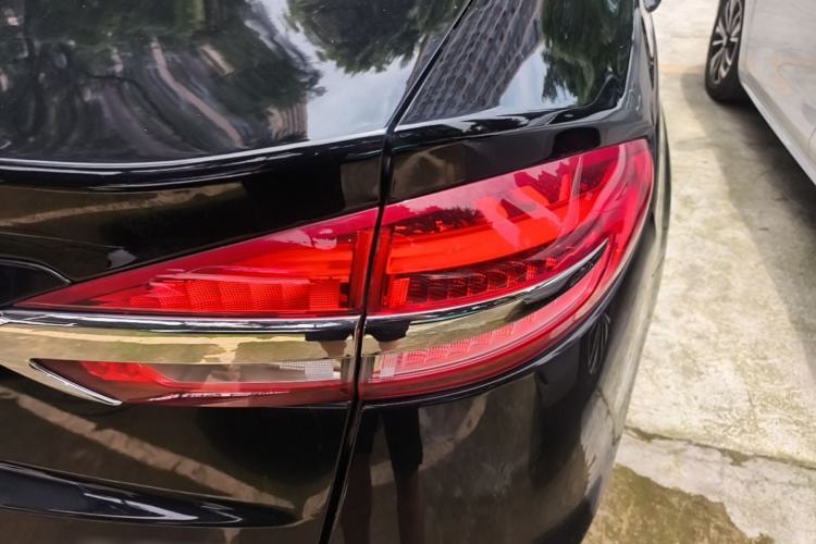Used Ford Mondeo 2020 EcoBoost 180 Stylish Model Right Rear Taillight