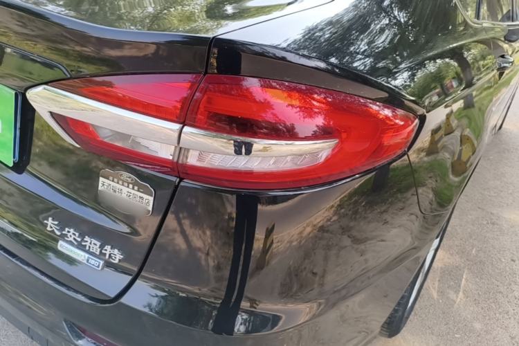 Used Ford Mondeo 2020 EcoBoost 180 Stylish Model Right Rear Taillight