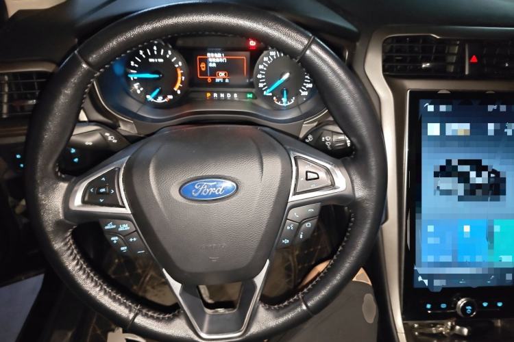 Used Ford Mondeo 2020 EcoBoost 180 Stylish Model Steering Wheel