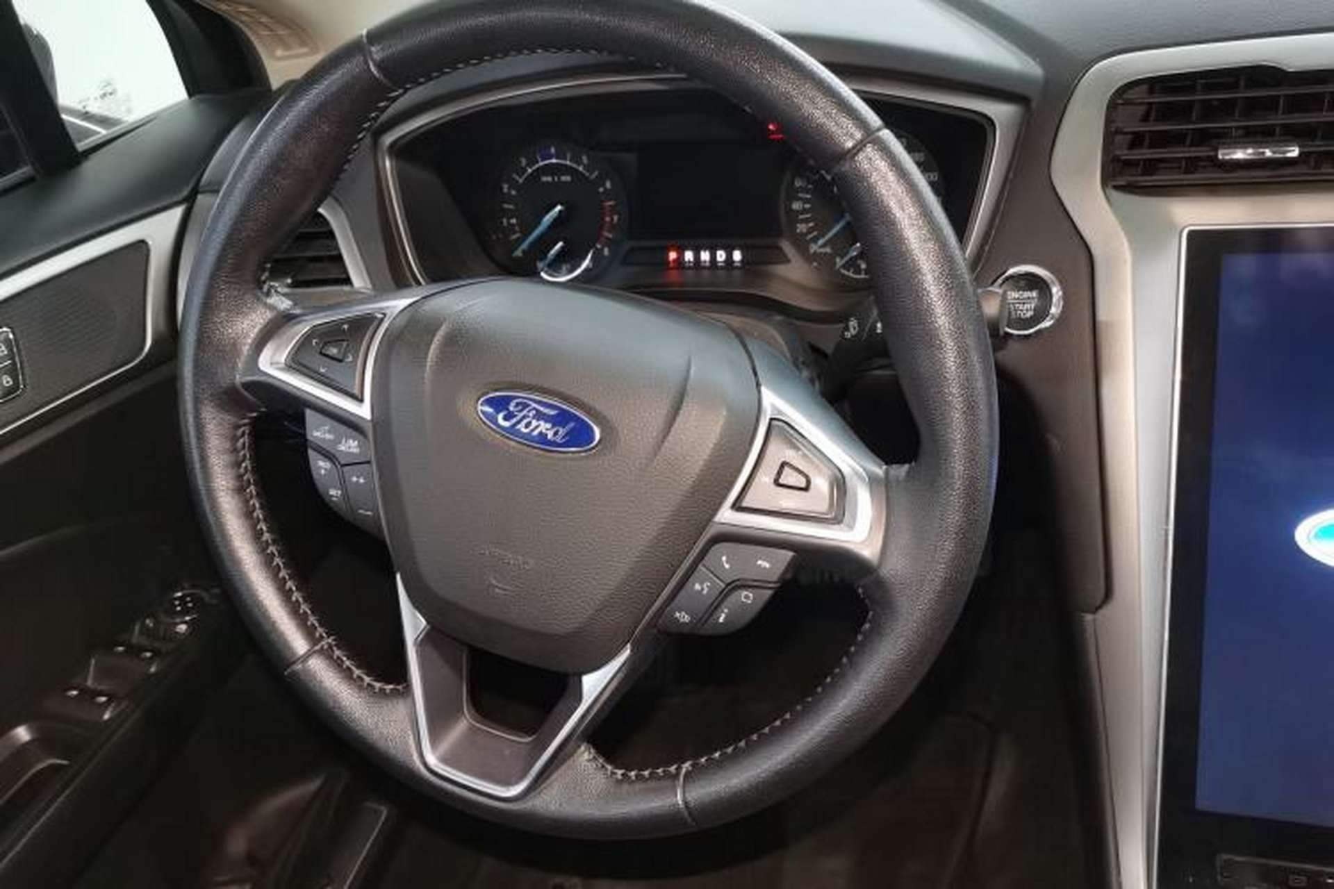 Used Ford Mondeo 2020 EcoBoost 180 Stylish Model Steering Wheel