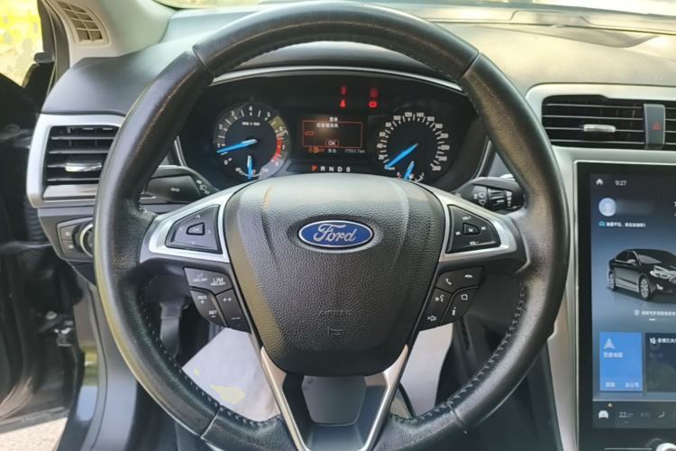 Used Ford Mondeo 2020 EcoBoost 180 Stylish Model Steering Wheel