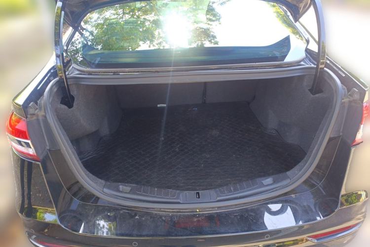Used Ford Mondeo 2020 EcoBoost 180 Stylish Model Trunk