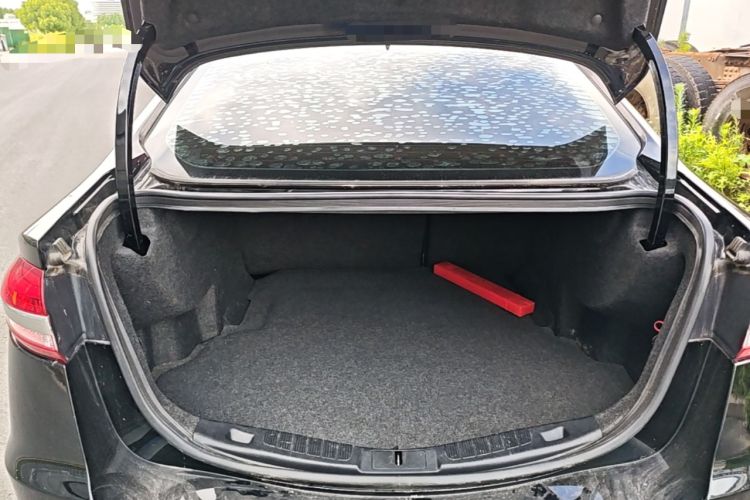 Used Ford Mondeo 2020 EcoBoost 180 Stylish Model Trunk